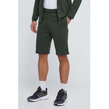 EA7 Emporio Armani pantaloni scurti barbati, culoarea verde