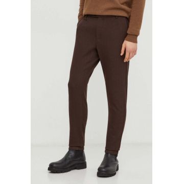 Les Deux pantaloni barbati, culoarea maro, mulata