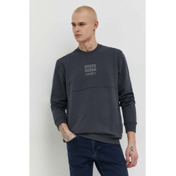 Tommy Jeans bluză bărbați, culoarea gri, cu imprimeu DM0DM18392