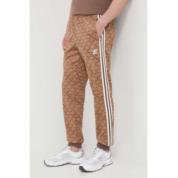 adidas Originals pantaloni de trening culoarea maro, cu imprimeu IS0257