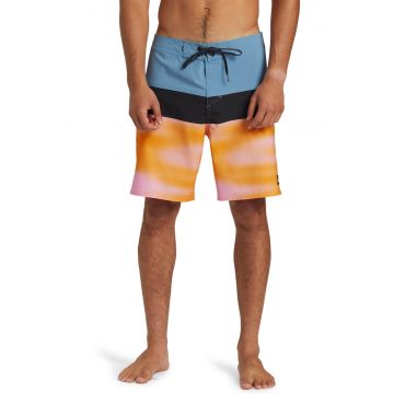 Pantaloni scurti de baie cu imprimeu colorblock Surfsilk