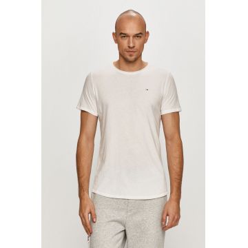 Tommy Jeans tricou barbati, culoarea alb, neted, DM0DM09586