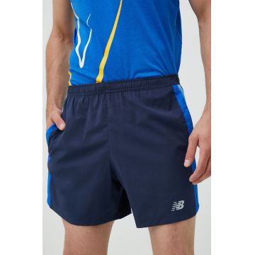 New Balance pantaloni scurți de alergare Accelerate barbati, culoarea albastru marin