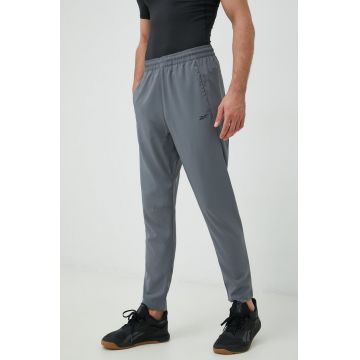 Reebok pantaloni de antrenament Workout Ready barbati, culoarea gri, neted