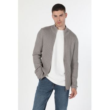 Cardigan slim fit cu fermoar si aspect striat