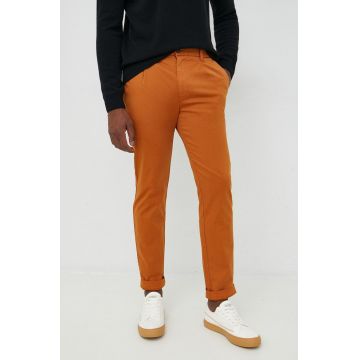 United Colors of Benetton pantaloni barbati, culoarea portocaliu, drept