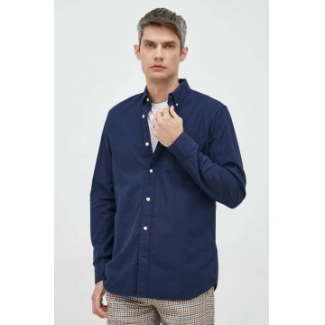 GAP camasa din bumbac barbati, culoarea albastru marin, cu guler button-down, regular