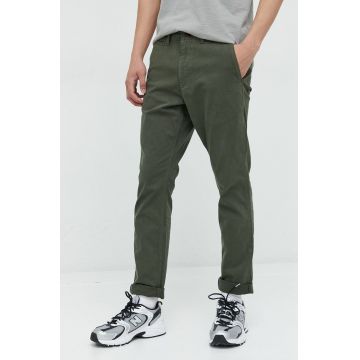 Superdry pantaloni barbati, culoarea verde, cu fason chinos