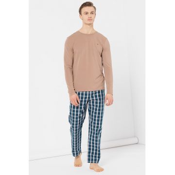 Pijama din amestec de bumbac organic cu pantaloni lungi