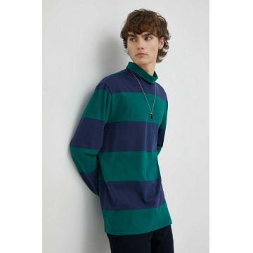 Levi's longsleeve din bumbac , culoarea verde, modelator