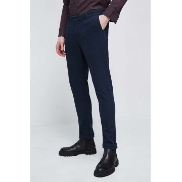 Medicine pantaloni barbati, culoarea albastru marin, cu fason chinos