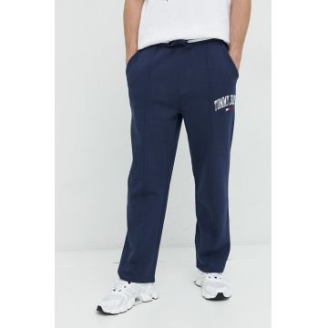 Tommy Jeans pantaloni de trening din bumbac barbati, culoarea albastru marin