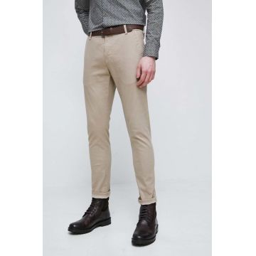 Medicine pantaloni barbati, culoarea bej, cu fason chinos