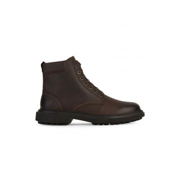 Ghete din piele