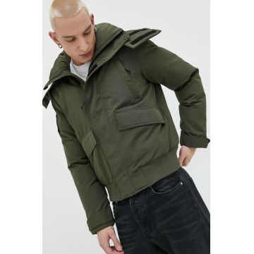 Superdry geaca barbati, culoarea verde, de iarna