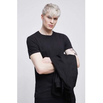 Medicine tricou barbati, culoarea negru, neted