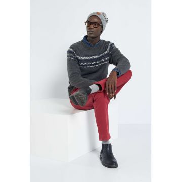 Pulover cu model si maneci raglan
