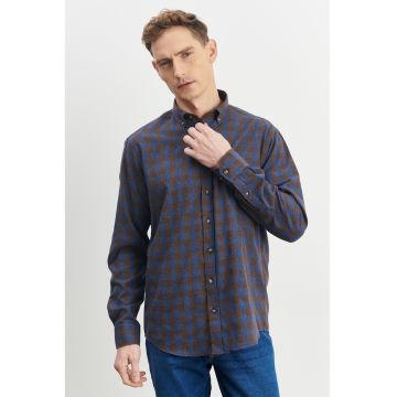 Camasa cu model in carouri si guler fixat cu nasturi - Maro/Albastru inchis