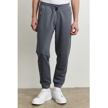 Pantaloni sport cu buzunare oblice cu fermoar