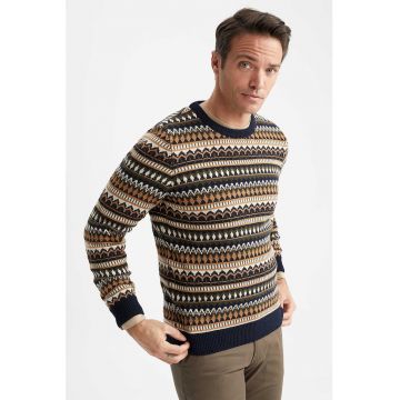 Pulover regular fit cu model etnic