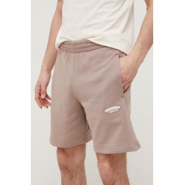 adidas Originals pantaloni scurti din bumbac HC9460 barbati, culoarea bej