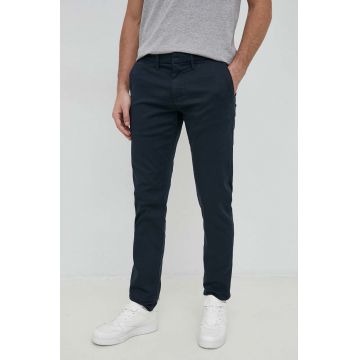 Pepe Jeans pantaloni James barbati, culoarea albastru marin, mulata
