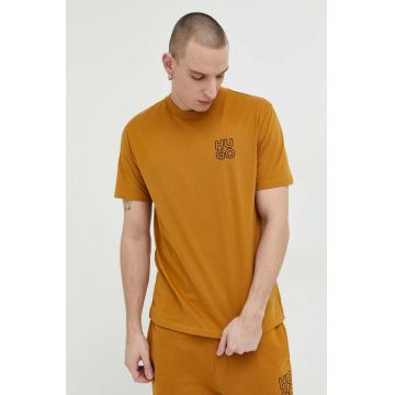 HUGO tricou din bumbac culoarea maro, cu imprimeu