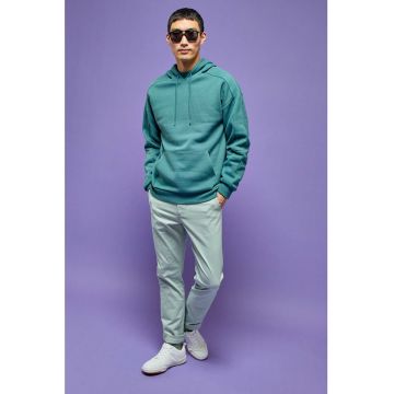 Pantaloni chino cu talie medie