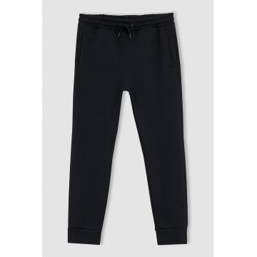 Pantaloni sport slim fit cu snur de ajustare in talie