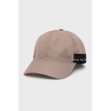 adidas caciula H64826 culoarea bej, neted adidas caciula H64826 culoarea bej, neted