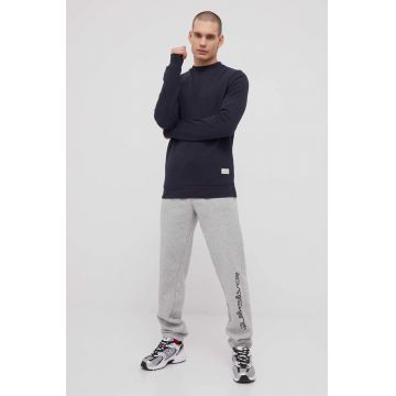 Quiksilver pantaloni barbati, culoarea gri, cu imprimeu