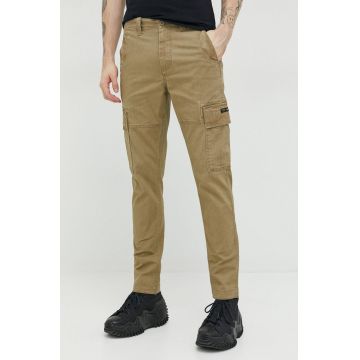 Superdry pantaloni barbati, culoarea bej, mulata
