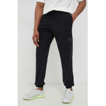 Reebok Classic pantaloni de trening culoarea negru, neted