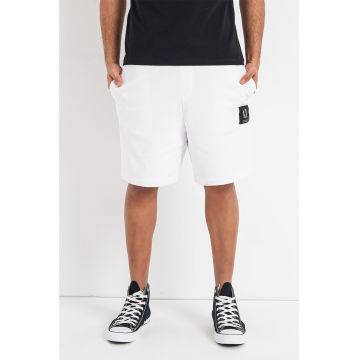 Pantaloni sport scurti cu snur de ajustare in talie