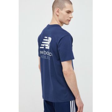 New Balance tricou din bumbac culoarea albastru marin, cu imprimeu