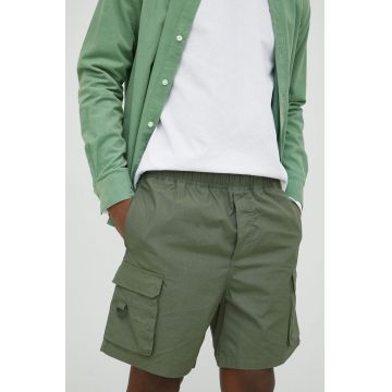 Samsoe Samsoe pantaloni scurti din bumbac culoarea verde