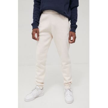 adidas Originals pantaloni Adicolor HE9410 barbati, culoarea bej, neted