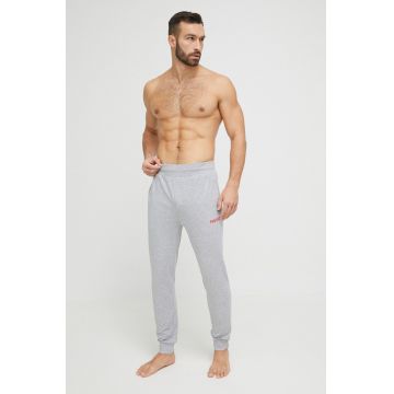 HUGO pantaloni de trening barbati, culoarea gri, neted