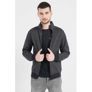 Bluza sport cu fermoar si guler mediu