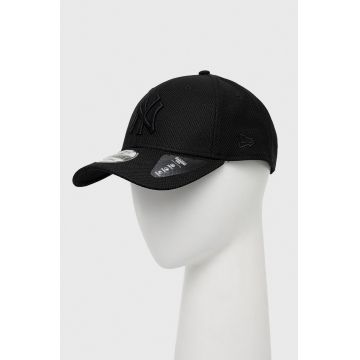 New Era șapcă culoarea negru, cu imprimeu 12040560-BLACK