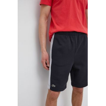 Lacoste pantaloni scurti barbati, culoarea gri