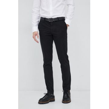 BOSS pantaloni barbati, culoarea negru, mulata