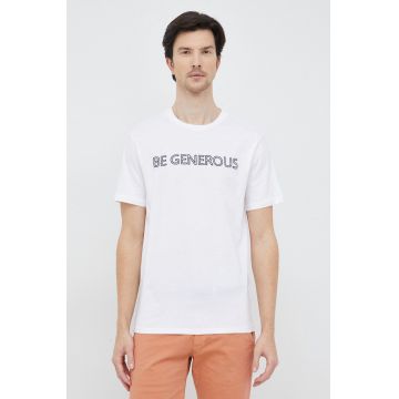 United Colors of Benetton tricou din bumbac culoarea alb, modelator