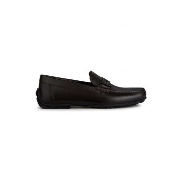 Mocasini de piele cu logo discret