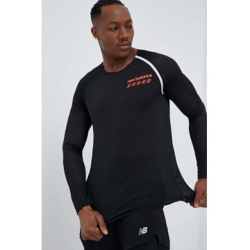 New Balance longsleeve pentru alergare Accelerate Pacer culoarea negru, cu imprimeu