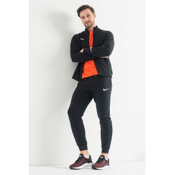 Trening cu tehnologie Dri-Fit pentru fotbal