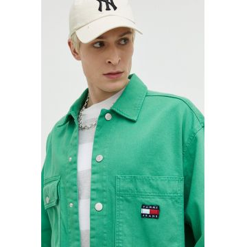 Tommy Jeans geaca jeans barbati, culoarea verde, de tranzitie