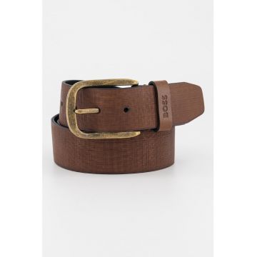 Curea de piele cu aspect texturat