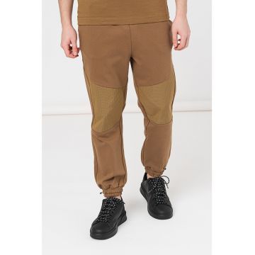 Pantaloni sport cu aplicatie logo Sipstop