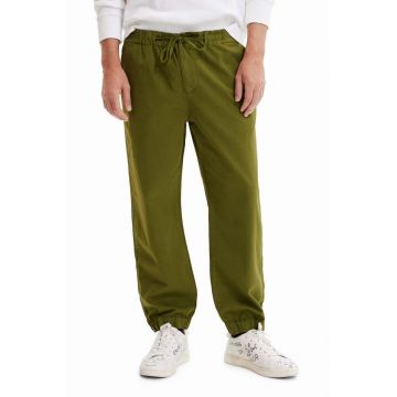 Desigual pantaloni de bumbac culoarea verde